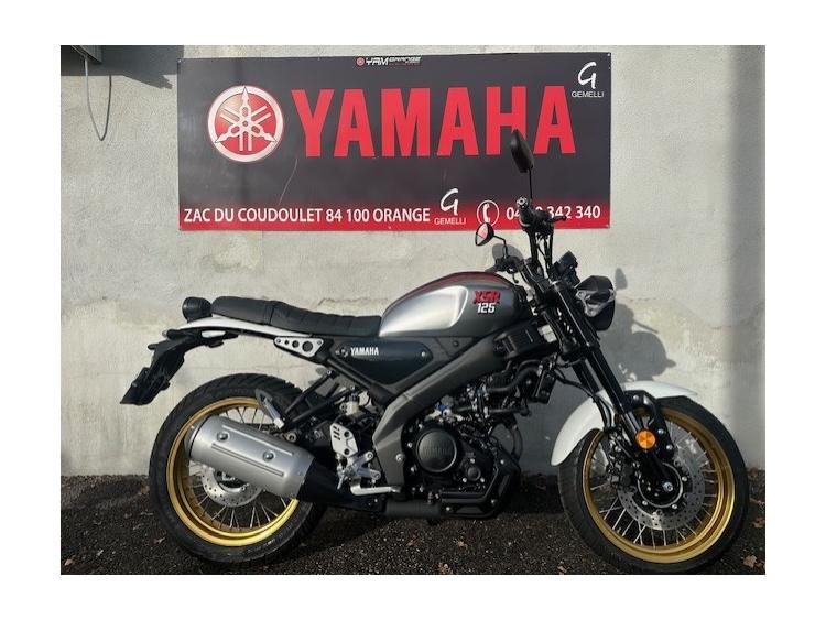 YAMAHA XSR 125 Legacy