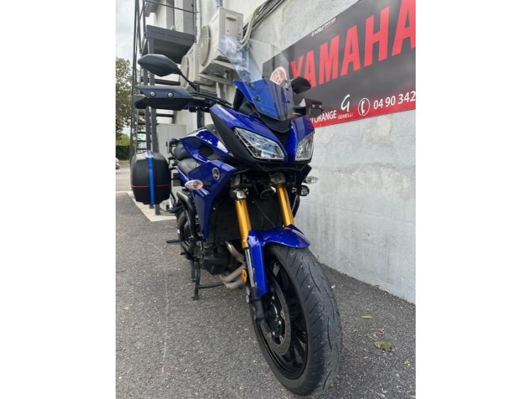 YAMAHA TRACER 900