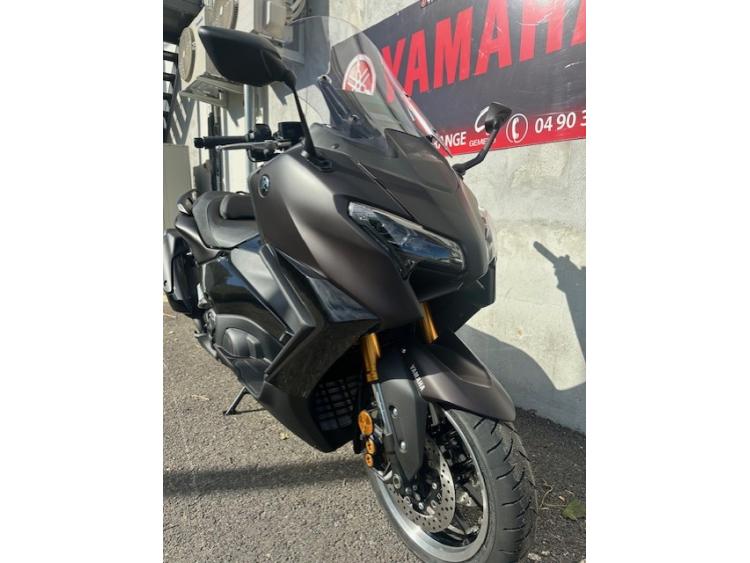 YAMAHA XP T-MAX 560 TECH MAX 2025