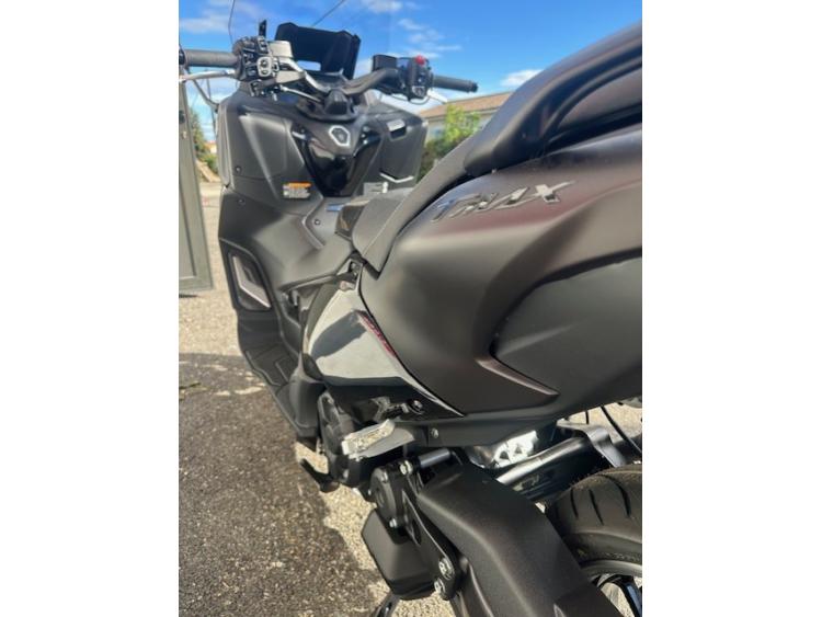 YAMAHA XP T-MAX 560 TECH MAX 2025