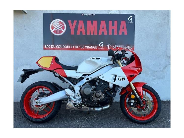 YAMAHA XSR 900 GP