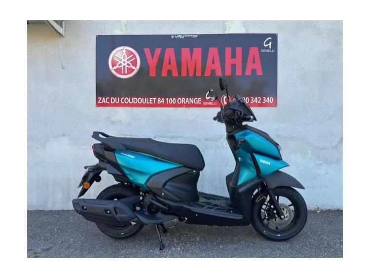 YAMAHA RayZR 125